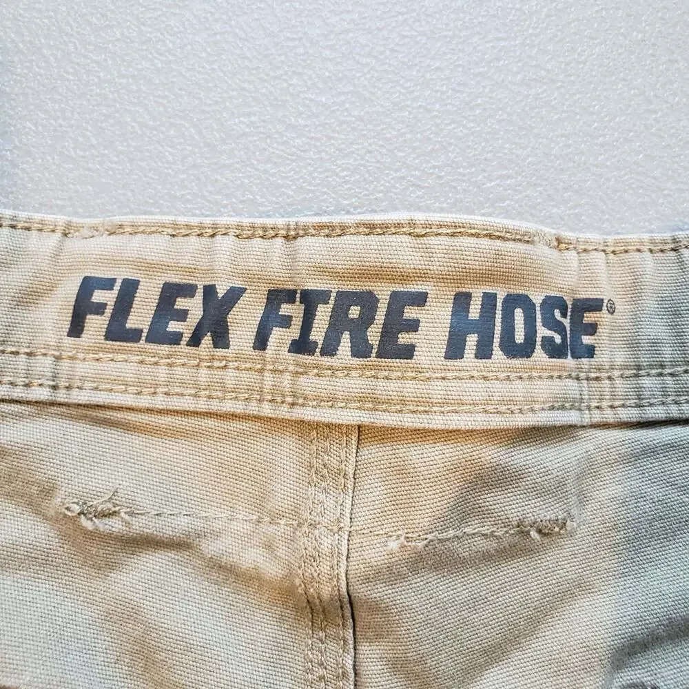 Duluth Trading Co Cargo Shorts Flex Fire Hose Men's Size 40 Khaki Beige Relaxed